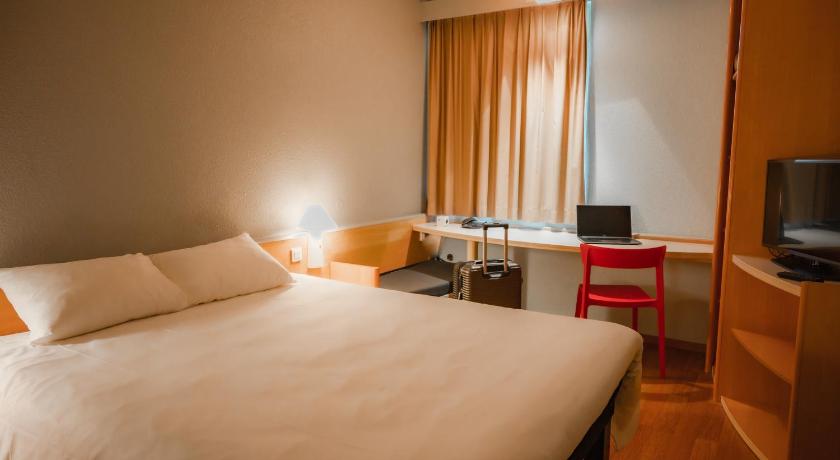 Ibis Colmar Est - Hotel Restaurant en Alsace