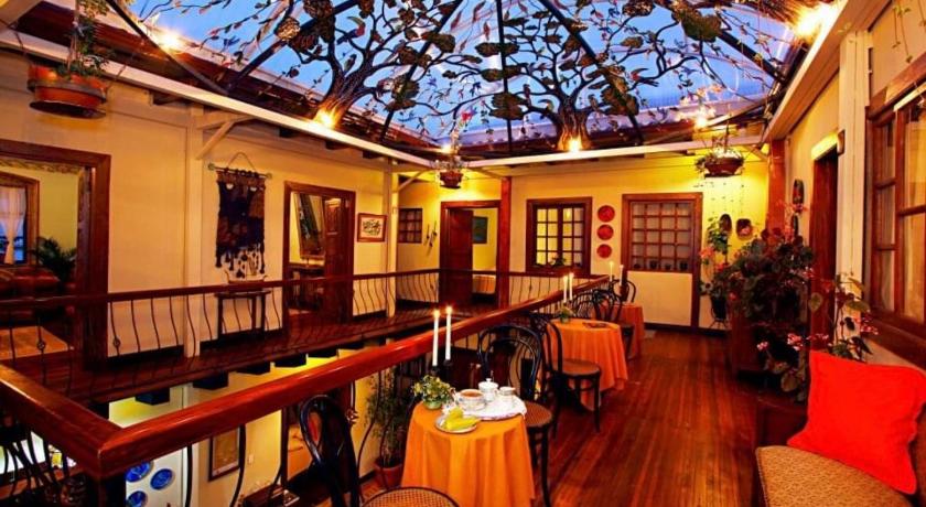 Hotel Boutique Portal de Cantuna — Hotel in Quito