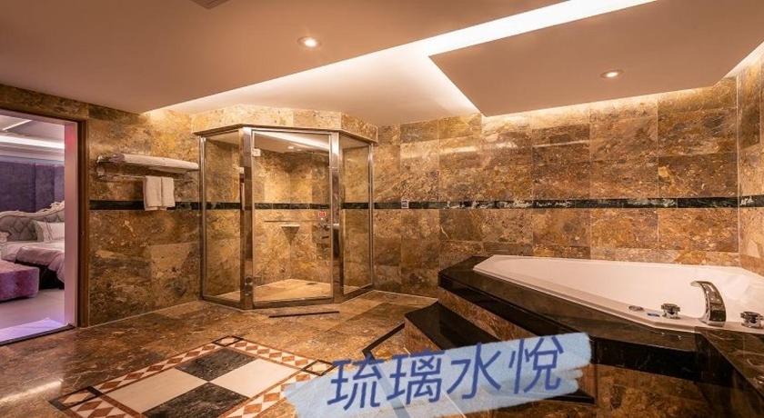 Shui Yue Boutique Motel - image 35