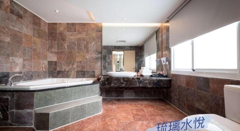 Shui Yue Boutique Motel - image 38