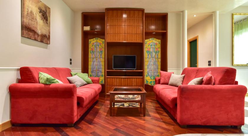 Elegant &amp; Cozy Apartment in the heart of Rome — Hotel in Rome