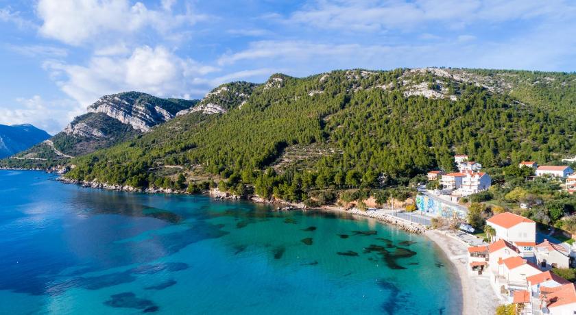Villa Nives photo