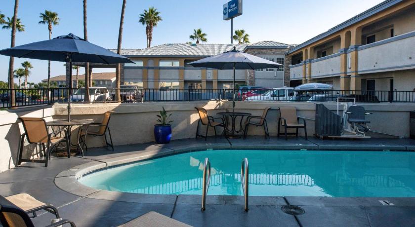 Best Western Kettleman City Inn and Suites