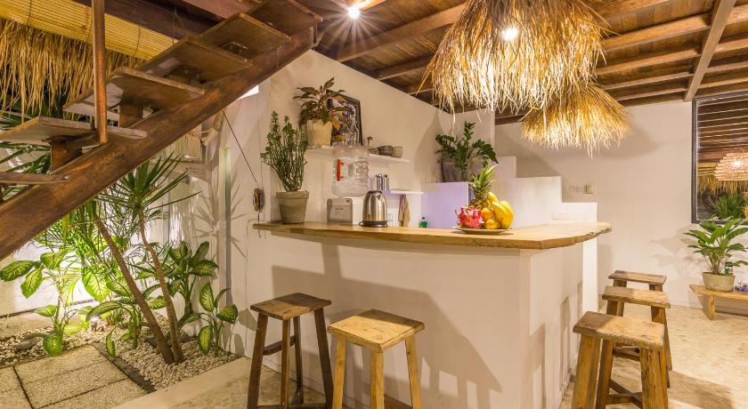 Eco Bamboo Bungalow 4 photo