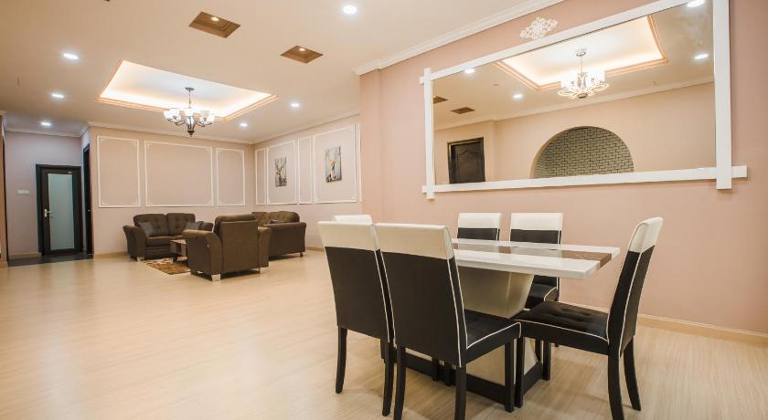 キャメロンハイランド Barrington Villa @ Golden Hill 4つ星 ゲストハウス プール