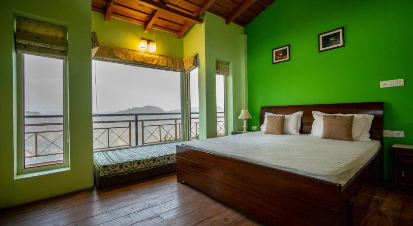 The Wayfarers Cottage, 3bhk with breathtaking mountain view by Roamhome — Hotel in Mukteshwar
