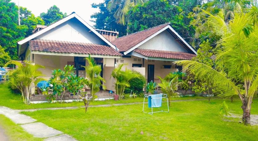 Kuta Lodge Homestay photo