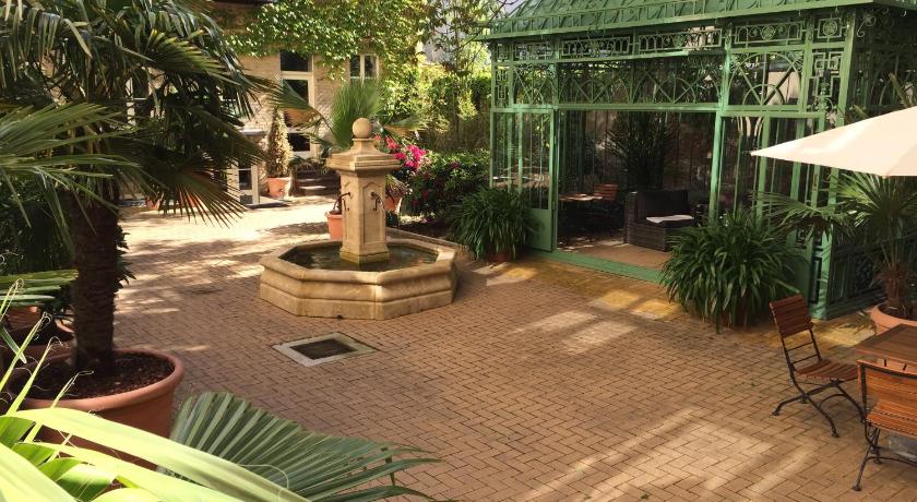 베를린 가든 리빙 - 부티크 호텔 (Garden Living - Boutique Hotel) 4성급 호텔 스위트룸