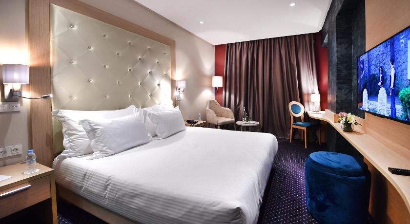 Image of Superior Double Room 2