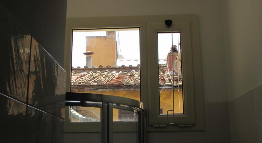 Casa Micheli in Centro ex Frattina Luxury Apartment photo