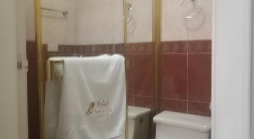 Hotel Premier Inn photo