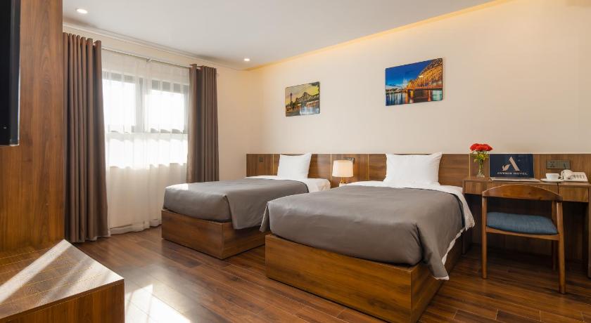 Image of Deluxe Twin Room - Non-Smoking 1