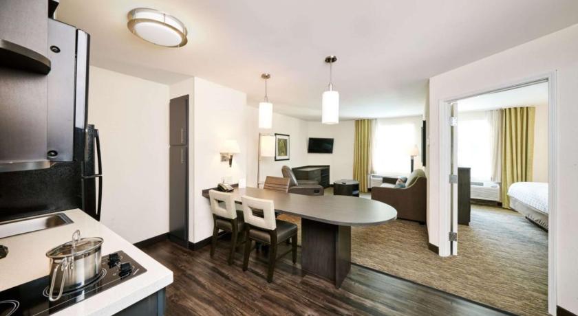 Sonesta Simply Suites Philadelphia Mount Laurel