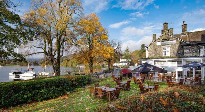 Waterhead Hotel