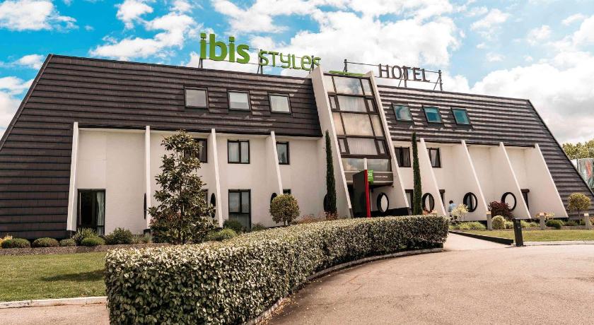 ibis Styles Toulouse Labège