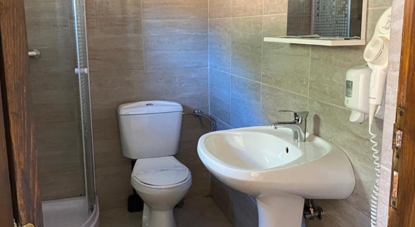 Guest House Piatra Craiului photo