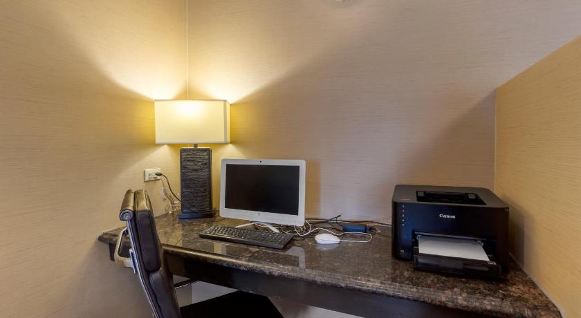 Comfort Inn Hobart - Merrillville