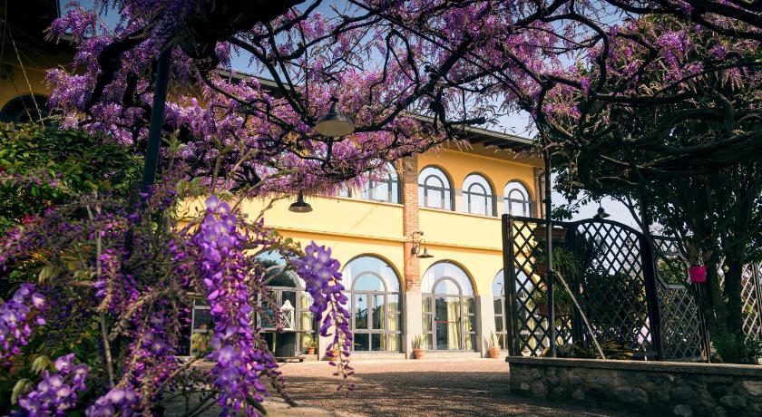 il Glicine B&amp;B RISTORANTE — Hotel in Cazzago San Martino