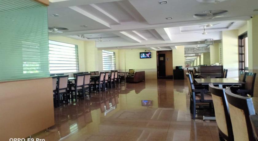 Hotel Radha Krishna Residency