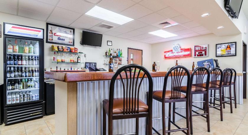 Rodeway Inn & Suites Hoisington