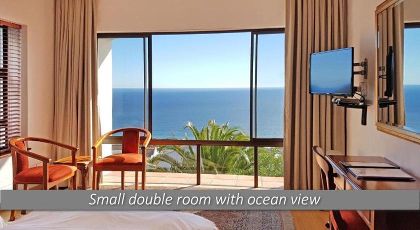 Bayview Penthouses and Rooms photo