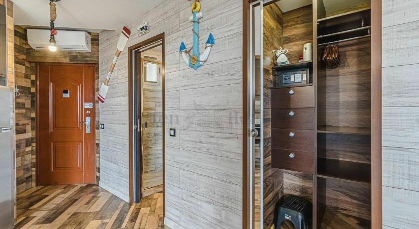 Captain Americas Apartment photo