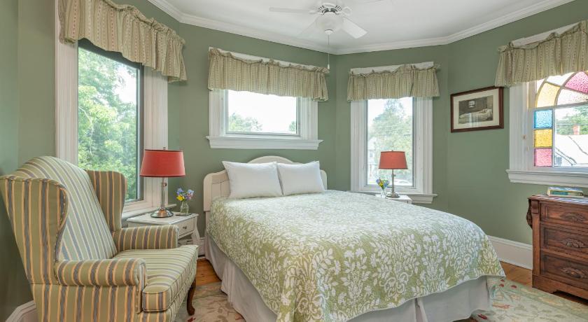 Sinclair Inn Bed & Breakfast photo