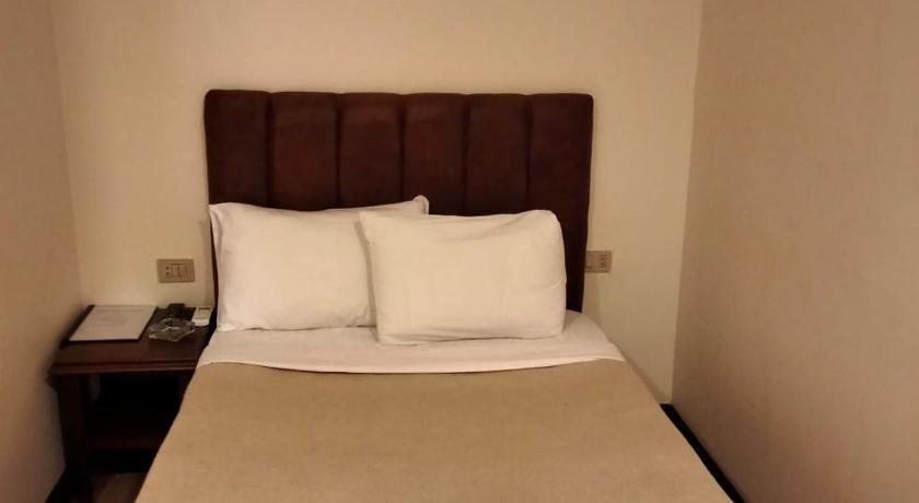 Cordoba Suites photo