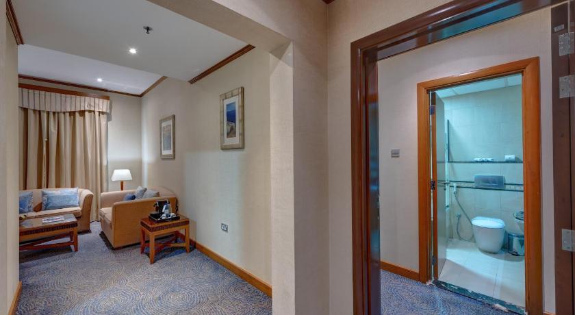 Image of Suite King 17