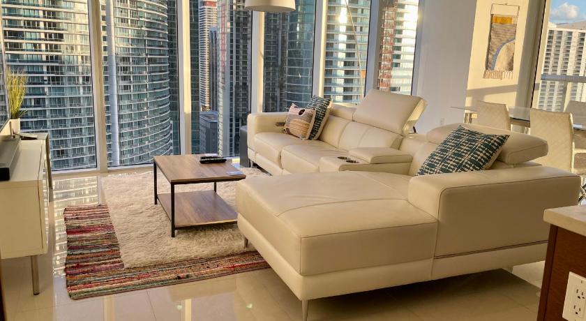 IconBrickell Tower 3 W Residences