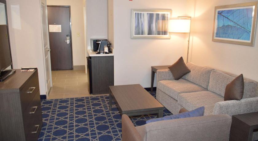 Best Western Plus Longview - University Hotel