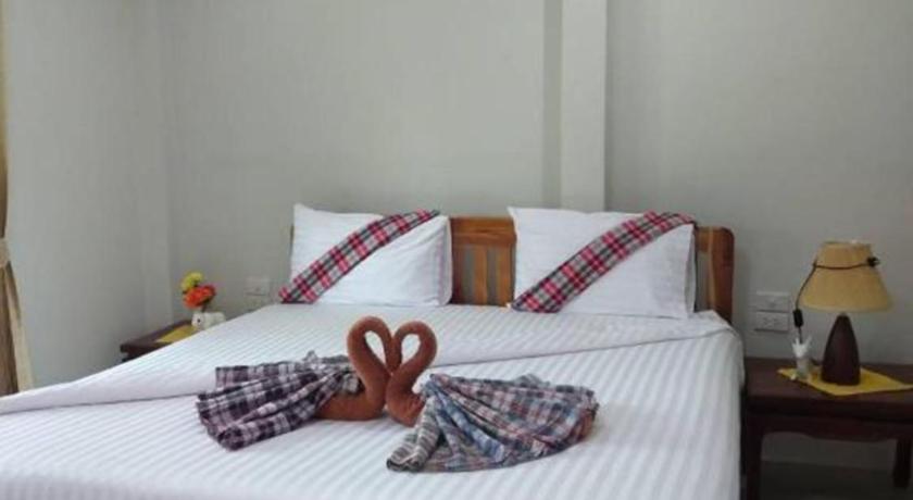 Lanta Cottage - image 40