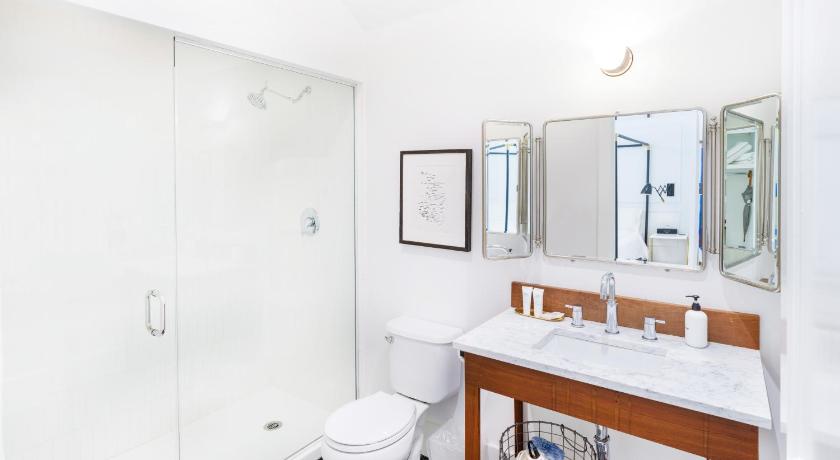 American Beech Hotel photo