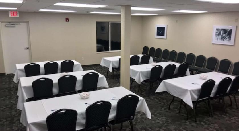 Best Western Dothan Inn & Suites