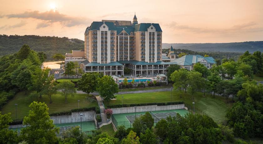 Chateau on the Lake Resort Spa and Convention Center