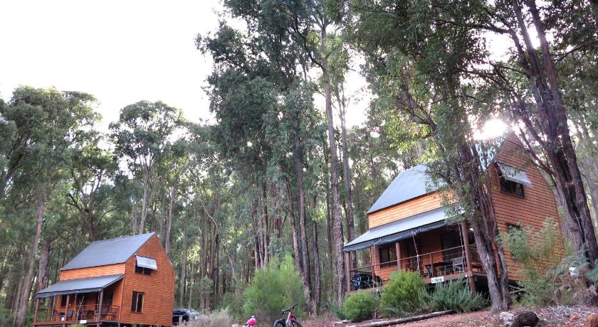 Noble River Estate