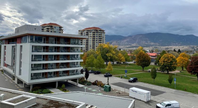 Penticton Lakeside Resort