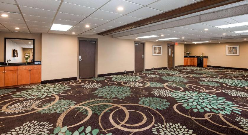 Best Western Detroit Livonia