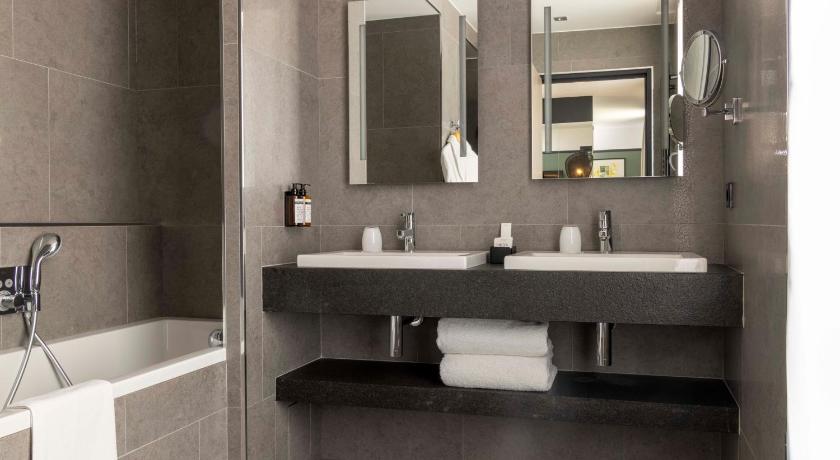 Image of Prestige Suite 7