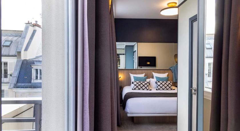 Image of Executive Room 13