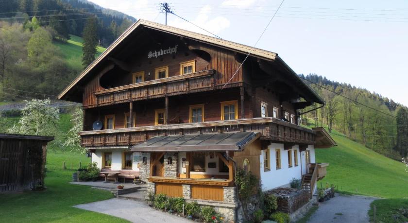 Apartment Schoberhof - MHO799 by Interhome — Hotel in Schwendau