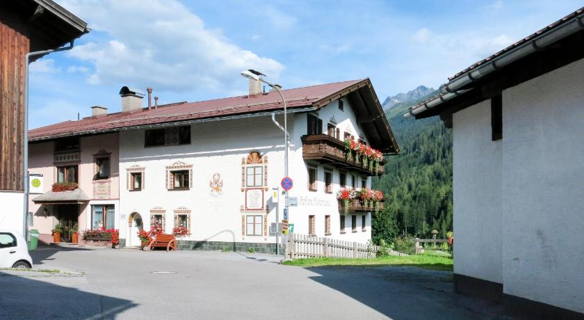 Apartment Hof am Schonbach - STA160 by Interhome — Hotel in Sankt Anton am Arlberg