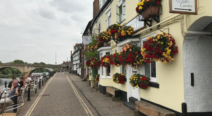 The Mug House Inn — Hotel in Bewdley