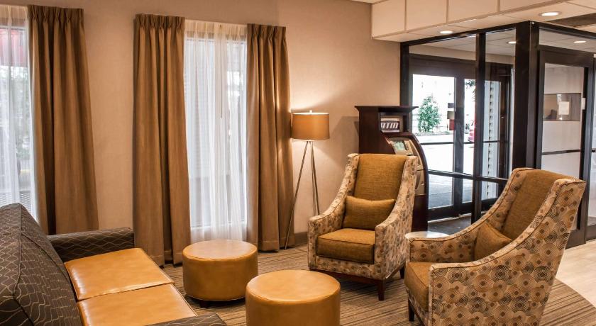 SureStay Hotel by Best Western SeaTac Airport North