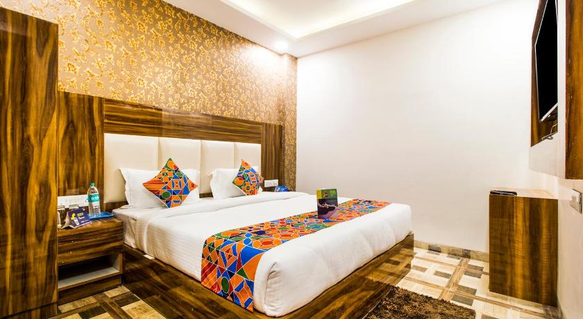 FabHotel Olivia Suite photo