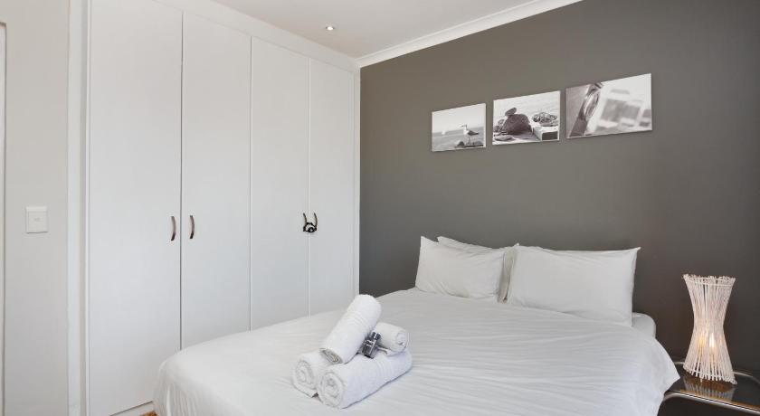 35 Island View by HostAgents photo
