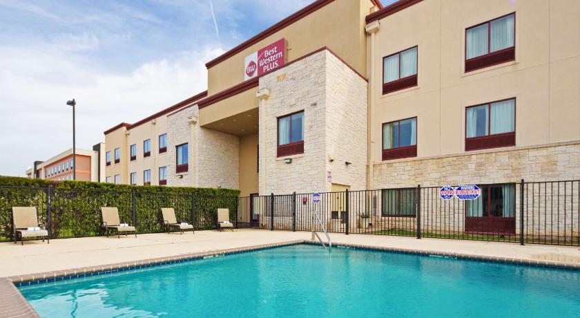 Best Western Plus Austin Airport Inn and Suites