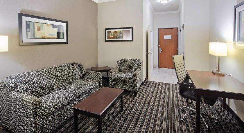 Best Western Plus Austin Airport Inn and Suites