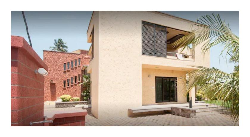 Suparna alibug nagaon Pool villa photo