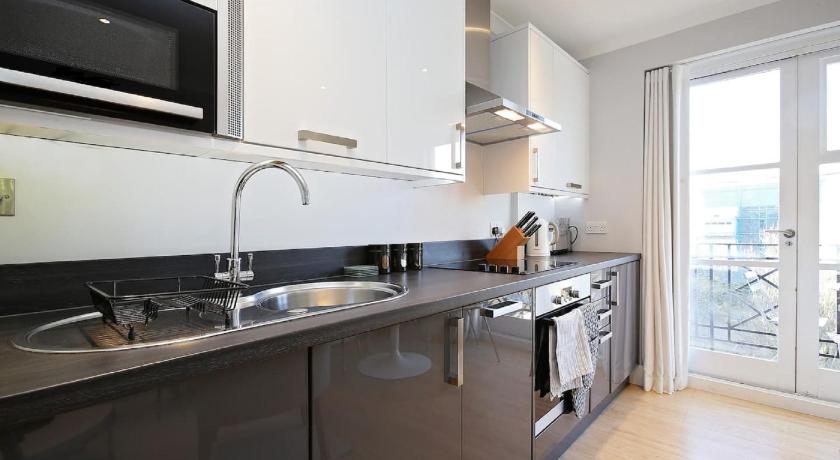 Apartment West Brompton V photo
